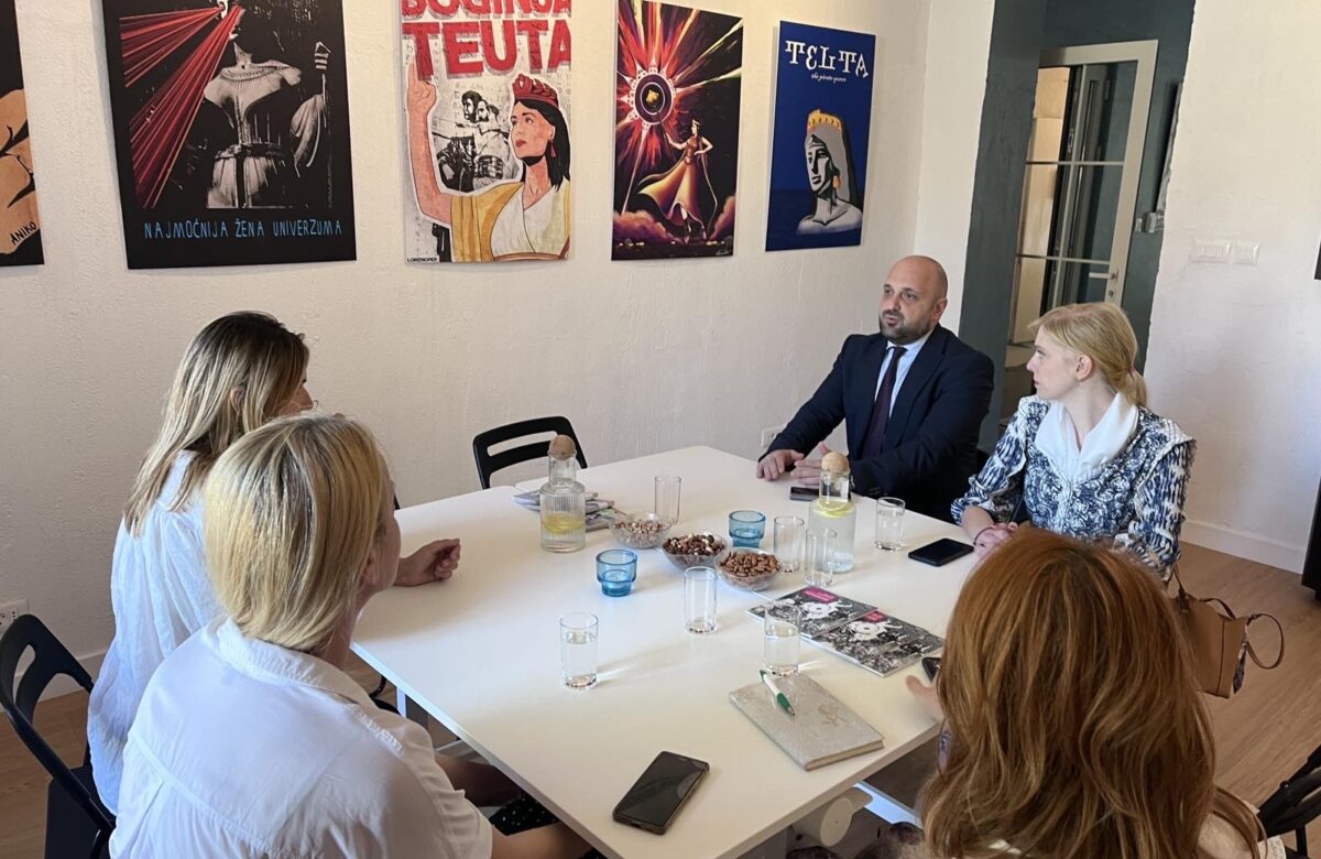 MINISTAR PRAVDE, BOJAN BOŽOVIĆ, POSJETIO CENTAR ZA ŽENSKA PRAVA 